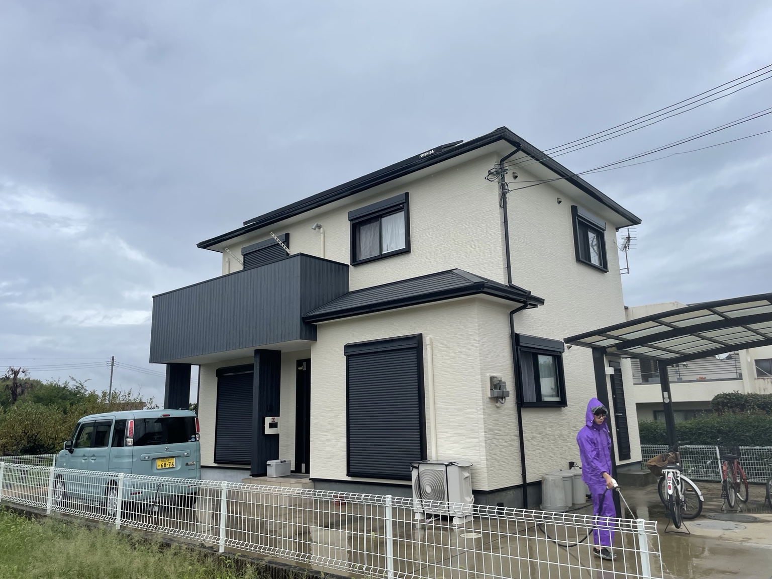 和歌山市の住宅の外壁塗装後の建物全景